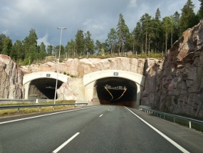 jukkakopra.fi-valtatie1_tunnelit